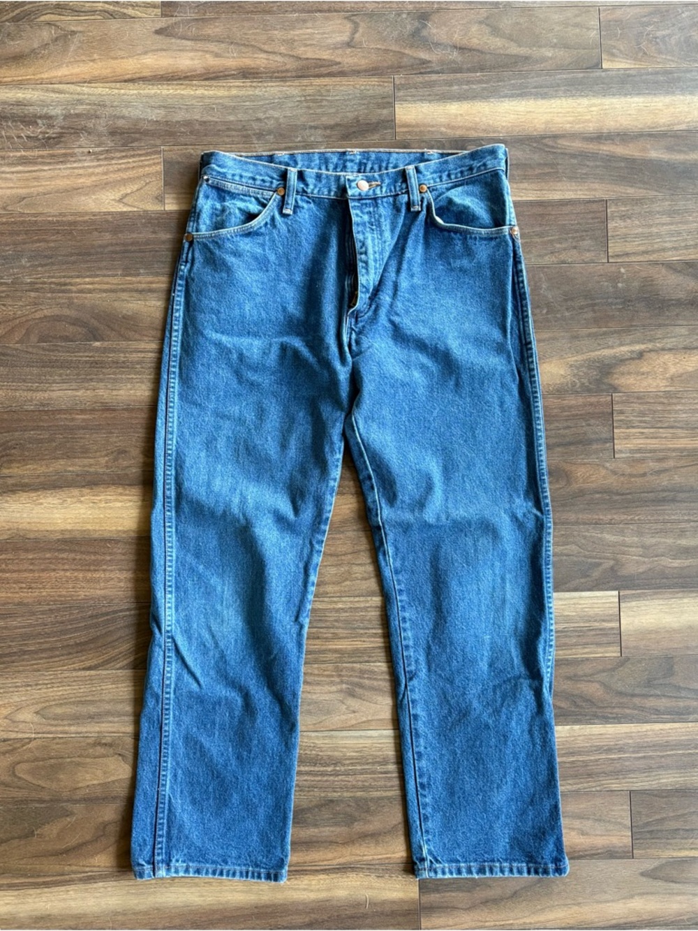 Vintage Wrangler Men's Straight Leg Denim Jeans - Medium Blue 32W